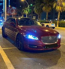 جاكوار XJ